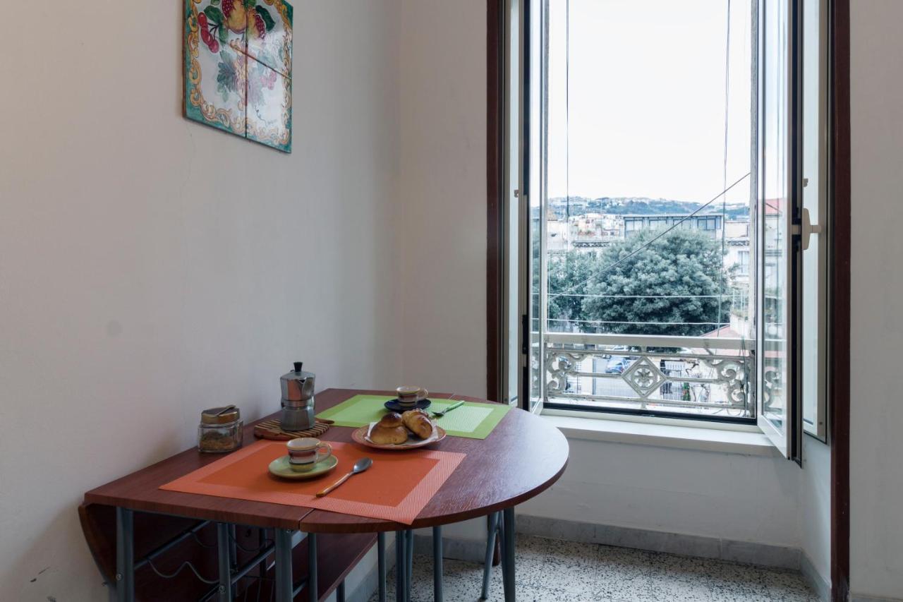 Bnb Etnuvio, Double Rooms In Νάπολη Εξωτερικό φωτογραφία
